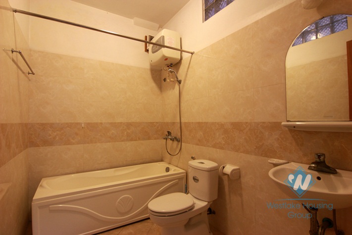 An apartment with 01 bedroom for rent in Tay Ho District