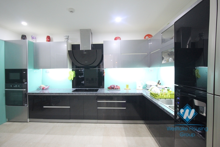 280 sqm 4 bedrooms 3 bathrooms apartment for rent in Ciputra Hanoi