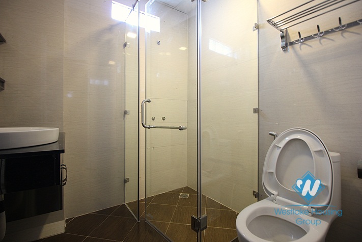 New apartment for rent in Tay Ho with stunning lakeview