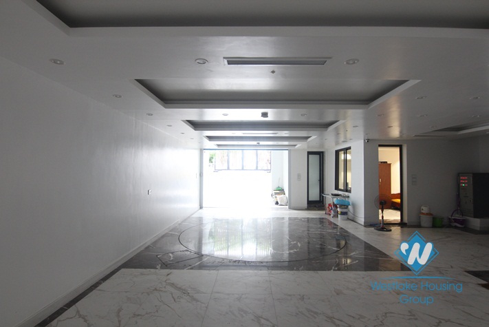 Gorgeous villa for rent on the lake side of Westlake, Tay Ho