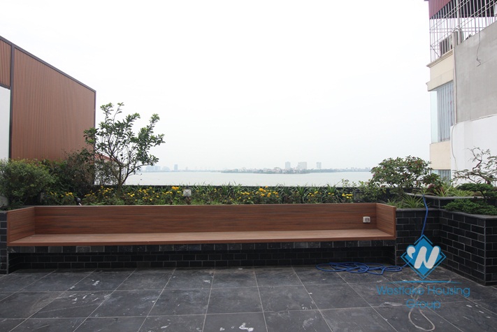 Gorgeous villa for rent on the lake side of Westlake, Tay Ho