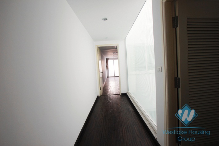 Office for lease in Ba Dinh District, Hanoi