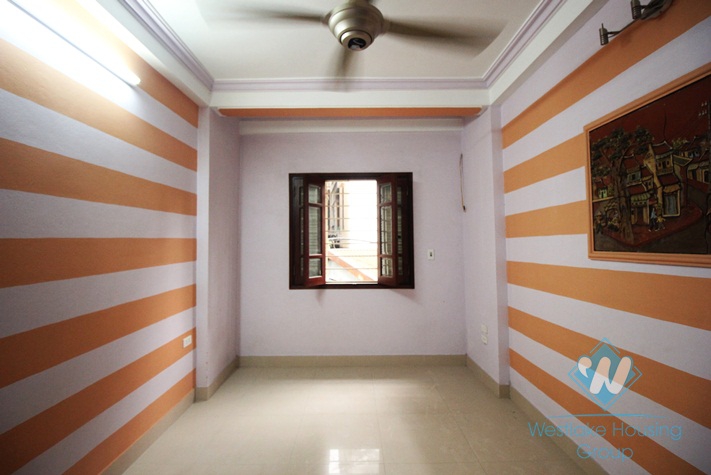 House for rent on Hoang Hoa Tham, Ba Dinh, Hanoi