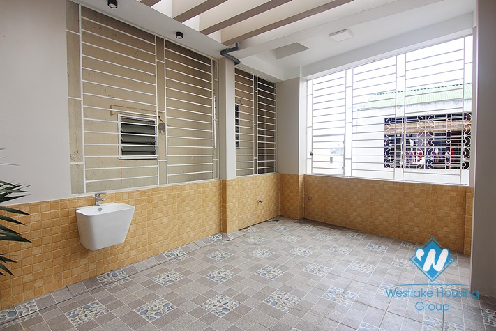Brand new house with 5 bedrooms for rent in Tay Ho district 