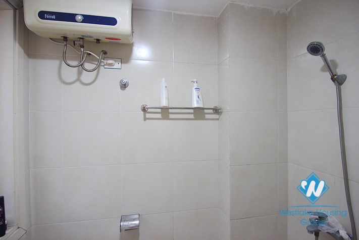 Nice and affordable house for rent in Nghi Tam village, Tay Ho, Hanoi 