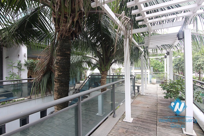 An exquisite villa for rent by Westlake Tay Ho with swimming pool splendid lake view