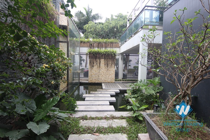 An exquisite villa for rent by Westlake Tay Ho with swimming pool splendid lake view