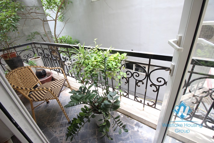 Spacious three bed apartment for rent in Yen phu, Tay Ho, Hanoi