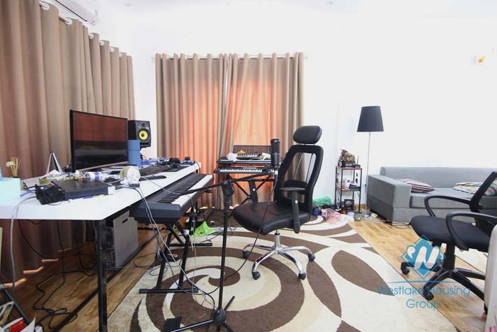 Nice house with garage for rent in Tay Ho, Hanoi