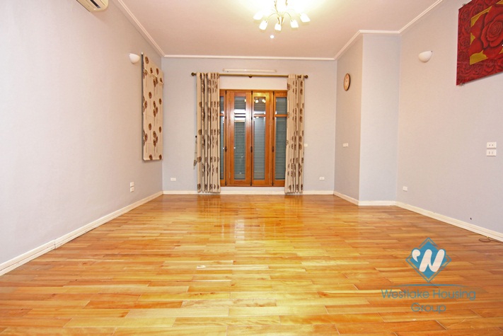 Modern, nice and quiet villa for rent in Tay Ho area
