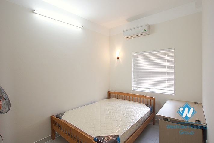 High floor and nice serviced one bedroom apartment for rent in Lac Long Quan