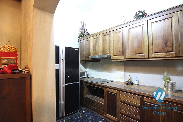 Nice house with nice design for rent in Tay ho area 