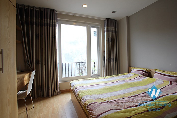 One bedroom apartment for rent in Dang Thai Mai street, Tay Ho, Hanoi