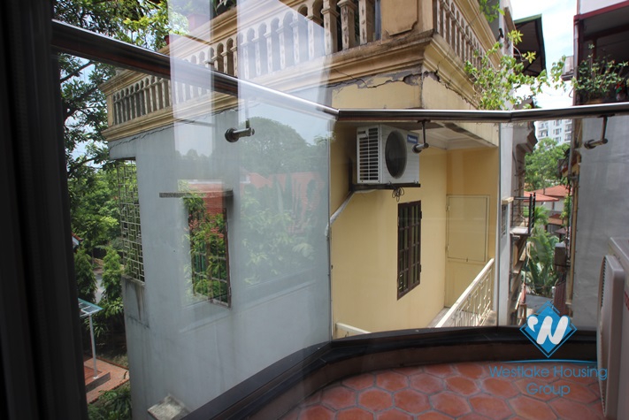 Serviced apartment available for lease in Dang Thai Mai street, Tay Ho, Hanoi