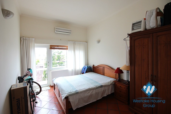 Fully furnished apartment for rent in Tay Ho street, Tay Ho, Hanoi