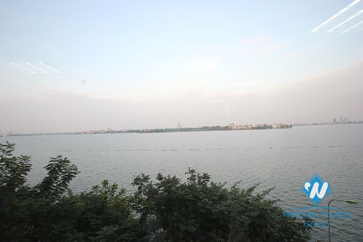 Nice office for rent in Tay Ho area, Ha Noi