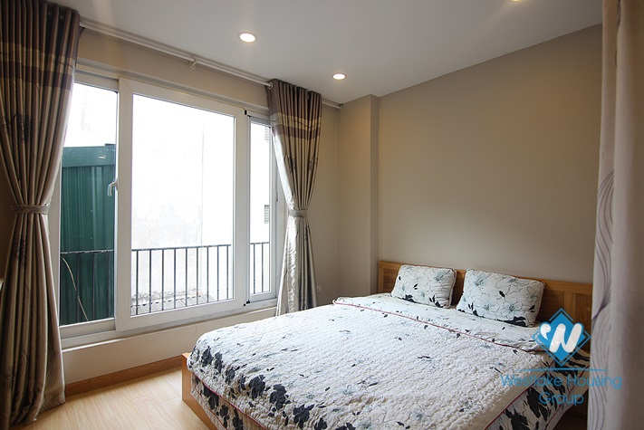 One rental apartment for lease in Dang Thai Mai, Tay Ho, Hanoi