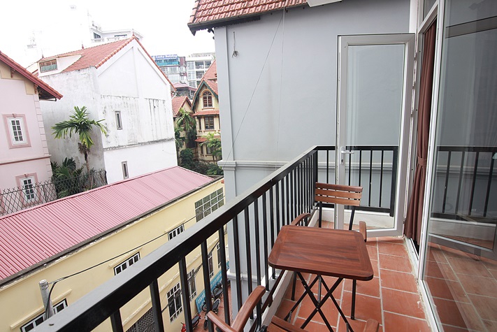 Balcony apartment for rent at No 2 lane 32/18 To Ngoc Van Street, Tay Ho, Hanoi