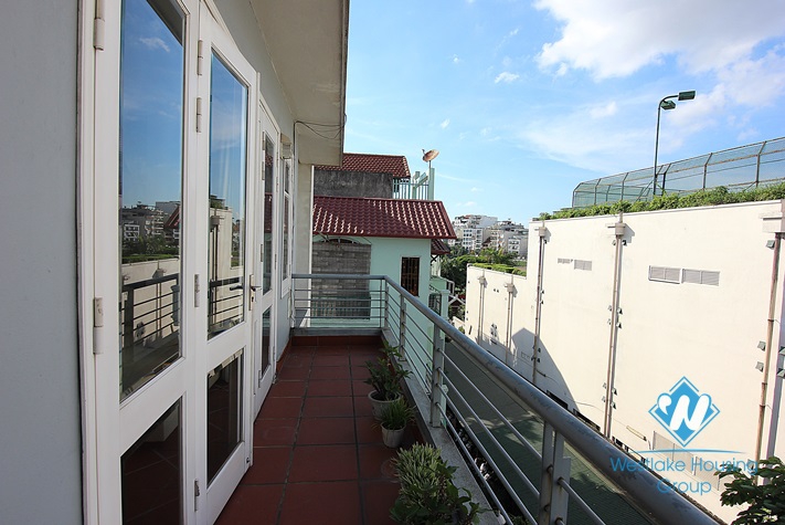 Cheap rental offer 02 bedrooms apartment in Tu Hoa, Tay Ho, Hanoi, Vietnam for lease