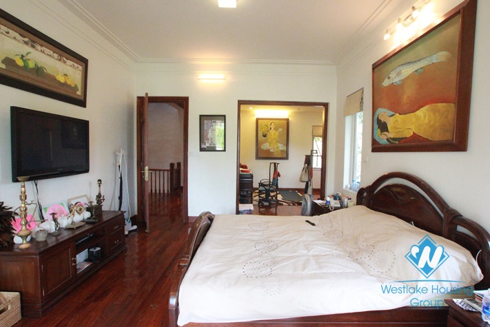 Spacious house with large garden for rent in Westlake area, Hanoi