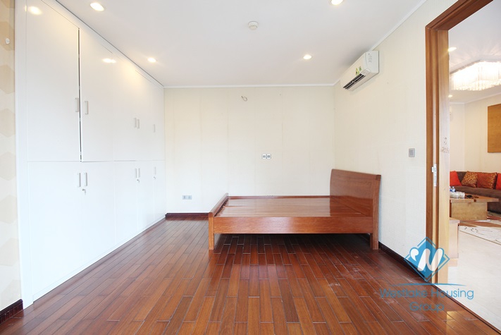 Good quality apartment for rent in Ciputra L Tower, Tay Ho district 
