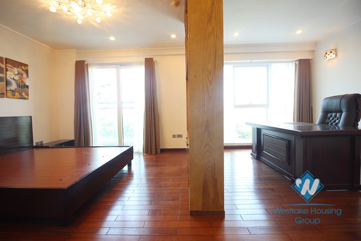 Good quality apartment for rent in Ciputra L Tower, Tay Ho district 