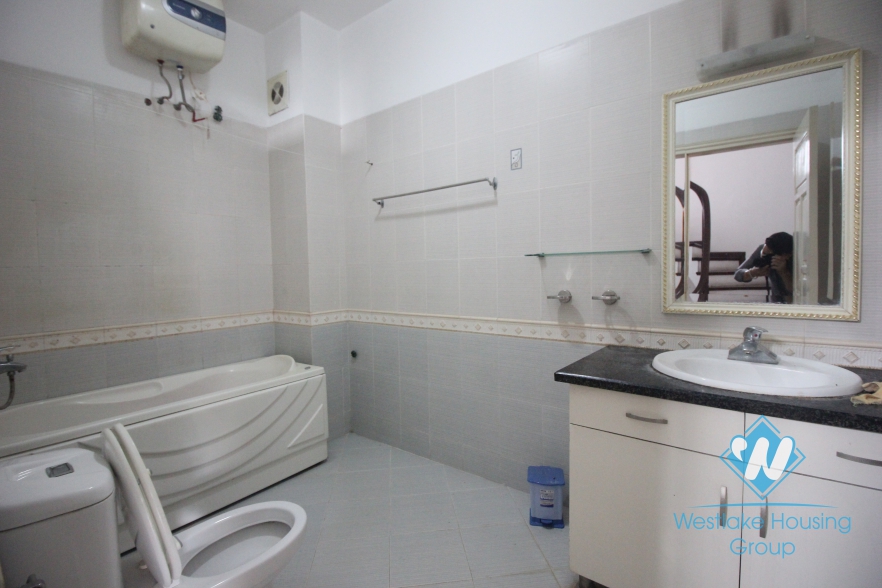 Charming house for rent in Au Co Street, Tay Ho, Hanoi, Quiet location