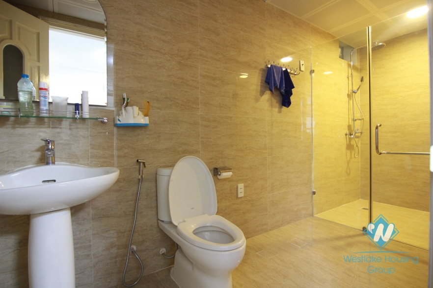 Gorgeous stand alone villa for rent with 250 sqm yard and garden, Tay Ho, Hanoi