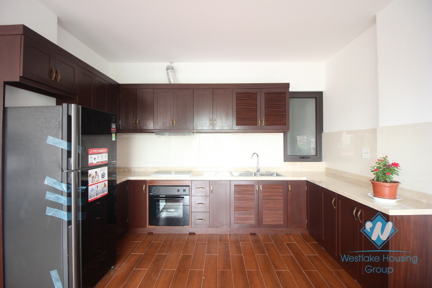 Big 03 bedroom serviced apartment for rent in Tay Ho 