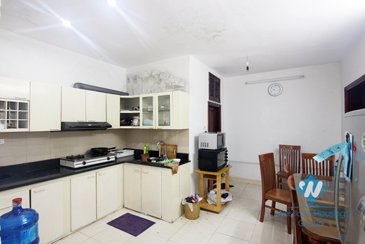 A cheap 3 bedrooms house for rent in Au co, Tay ho