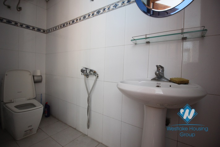 To Ngoc Van 5 bedroom villa with swimming pool for rent