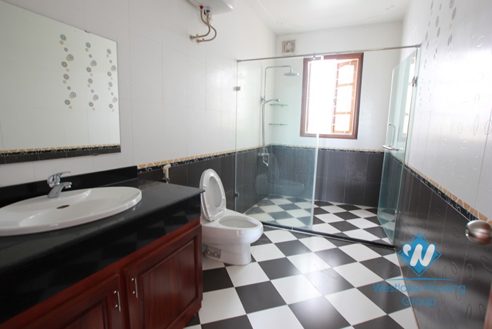 Beautiful house with big courtyard and swimming pool for rent in Xuan Dieu Street, Tay Ho District, Ha Noi