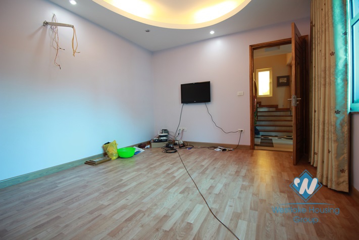 Big house for rent with 6 bedrooms in Tay Ho area