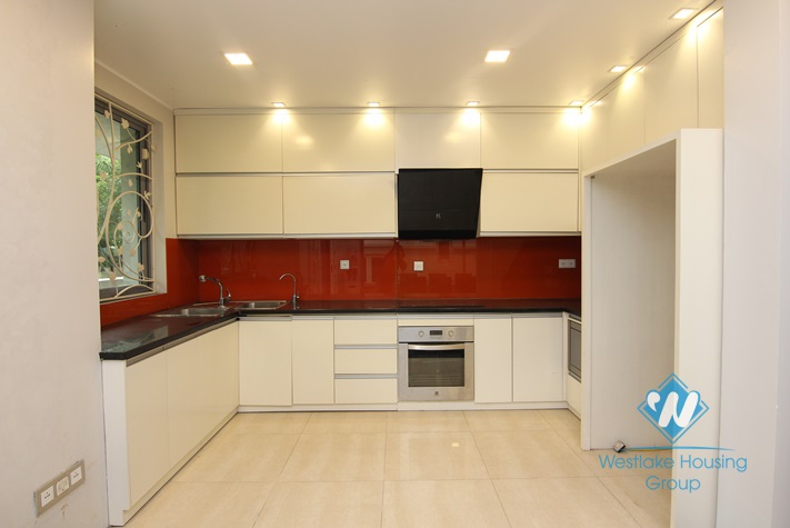 5 storey modern Tay Ho villa for rent with a car garage and elevator