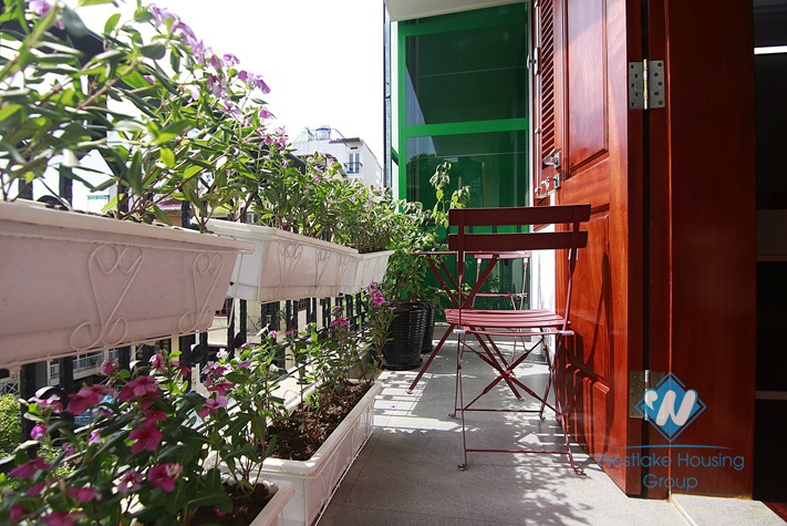 Morden and Bright Studio for rent in Ton That Thiep st, Hoan Kiem district.