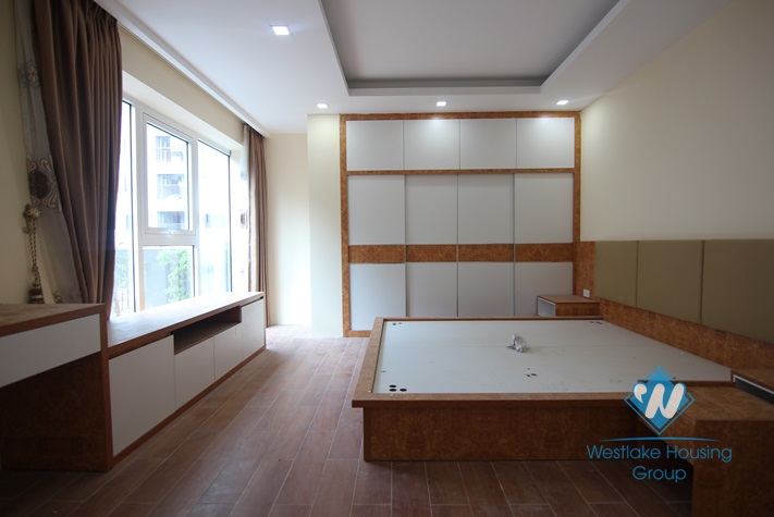 Spacious villa for rent in Tay Ho, Ha Noi.