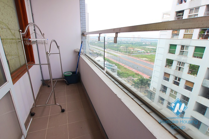 High floor nice apartment for rent in Vuon Dao area, Tay Ho district, Hanoi