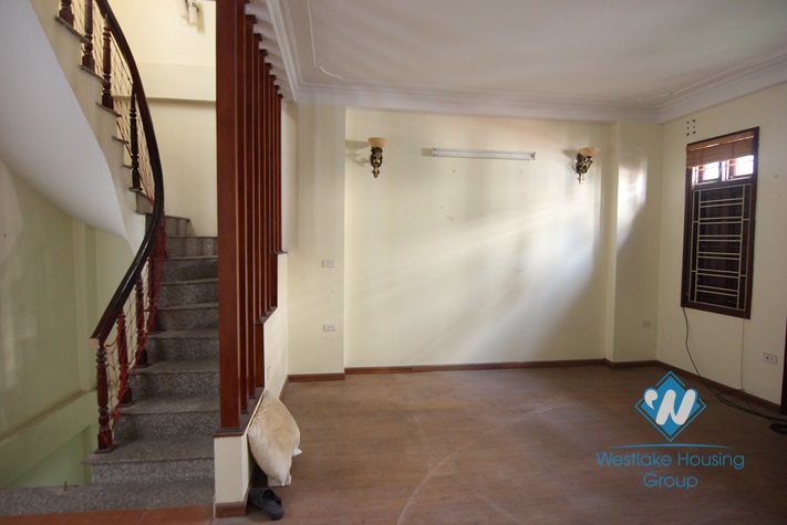 Affordable house with nice bathrooms for rent in Tay Ho