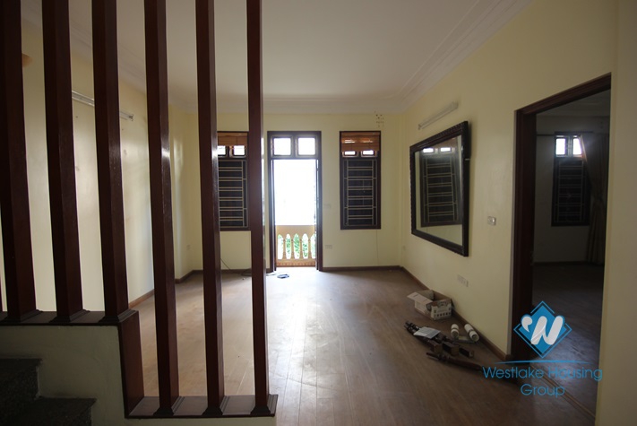 Affordable house with nice bathrooms for rent in Tay Ho