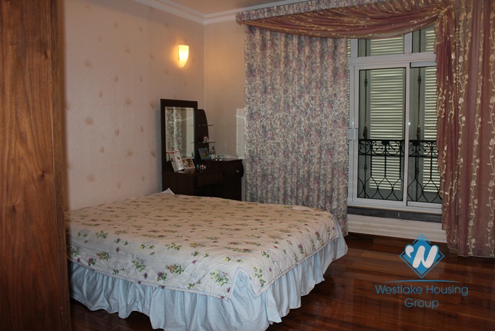 Big and high quality house with swimming pool for rent in Vuon Dao, Tay Ho, Ha Noi