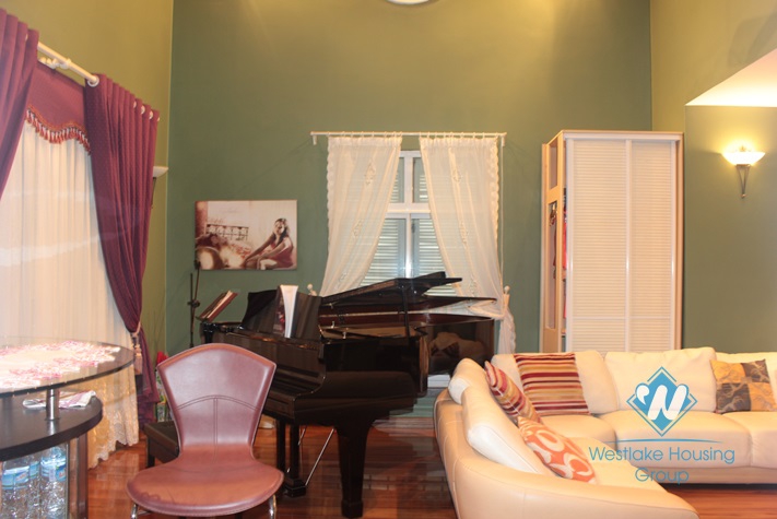 Modern and beautiful house for lease in Tay Ho district, Hanoi