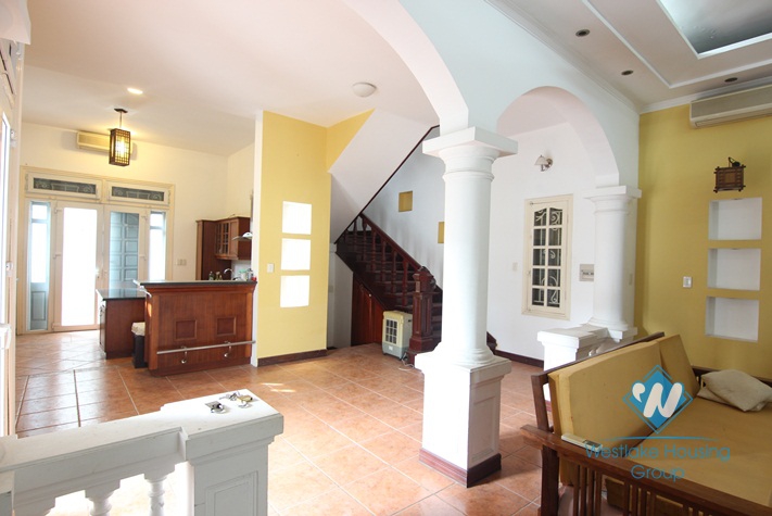 Charming villa/house for rent in Tay Ho district, Ha noi