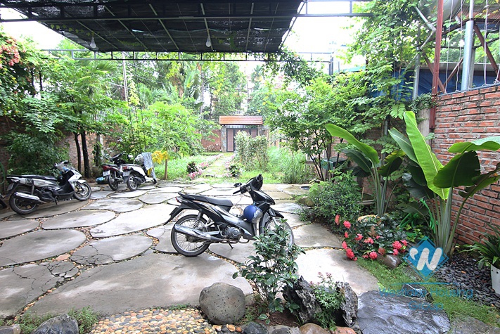 Gorgeous swimming pool garden villa for rent in Tay Ho