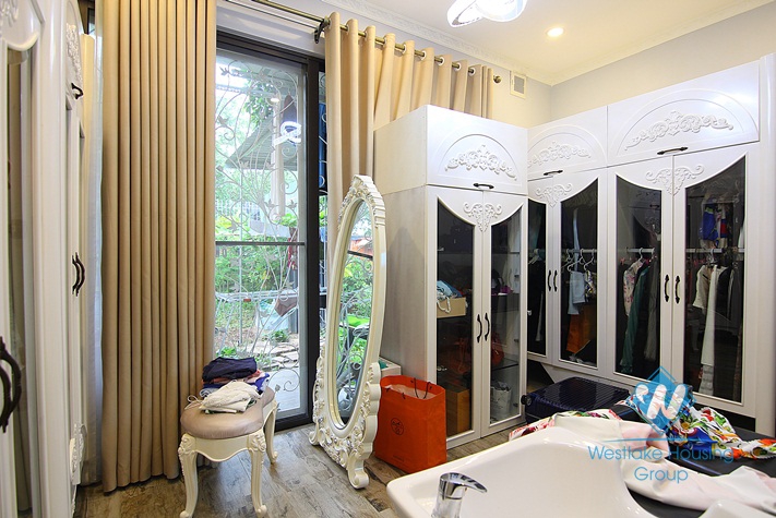 Gorgeous swimming pool garden villa for rent in Tay Ho