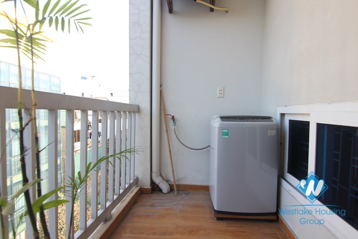 Beautiful and modern apartment with 02 bedrooms for lease in Tay Ho, Ha Noi.