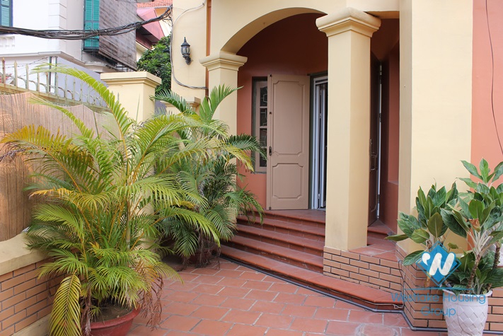 Nice corner house for rent in Westlake Tay Ho, Hanoi
