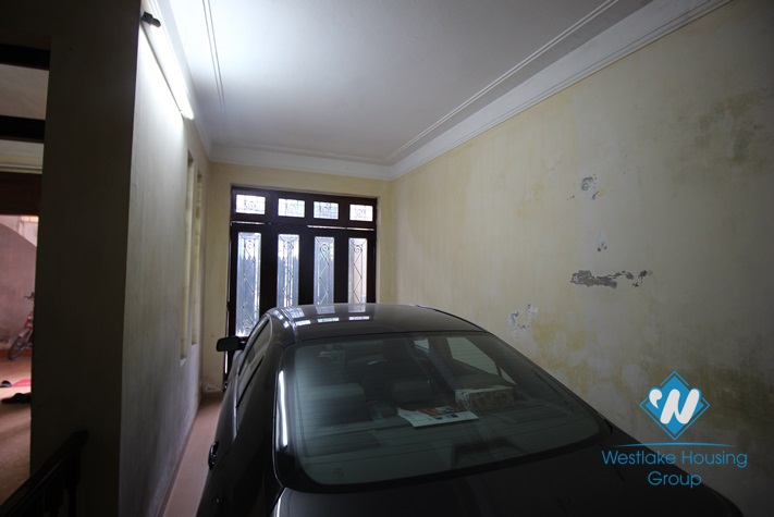 Low priced large house with garage for rent in Tay Ho