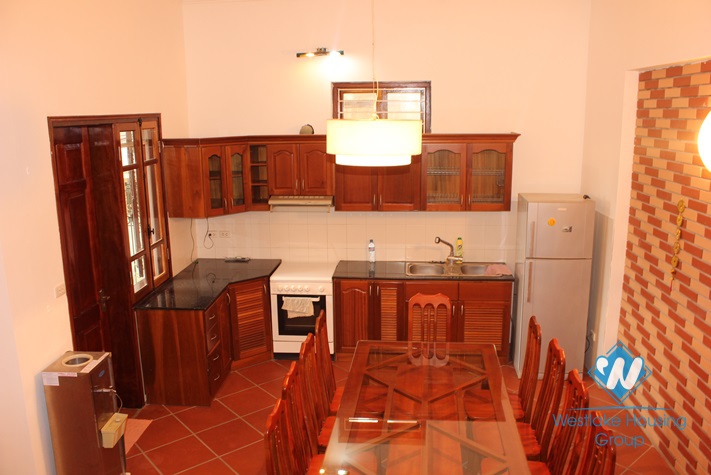 Cosy house with lake view for rent in Au Co street, Tay Ho, Hanoi