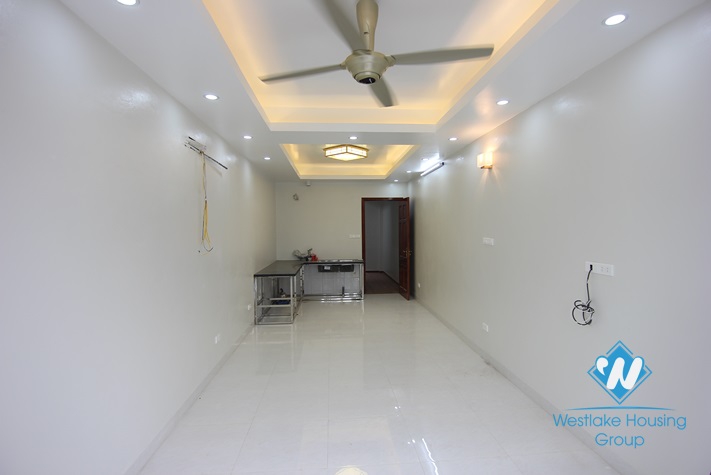 Nice house suitable for office or business in Au Co st