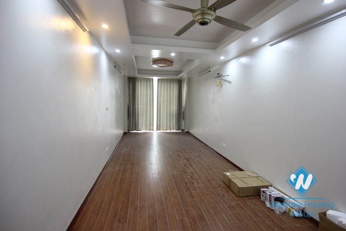 Nice house suitable for office or business in Au Co st